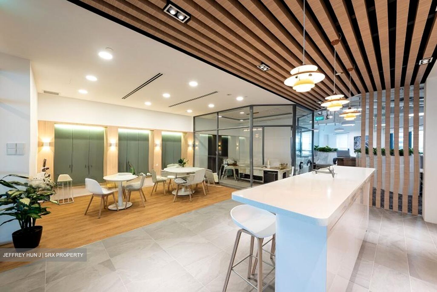 PLUS (D1), Office #497857011